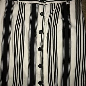 Forever 21 striped skirt small